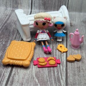 Lalaloopsy Mini Mittens Fluff-N-Stuff Doll Set with Accessories